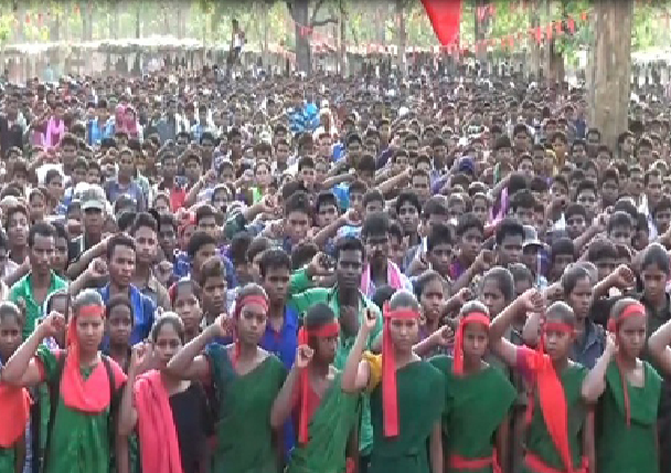 Indien: 10 000 revolutionärer samlades för möte