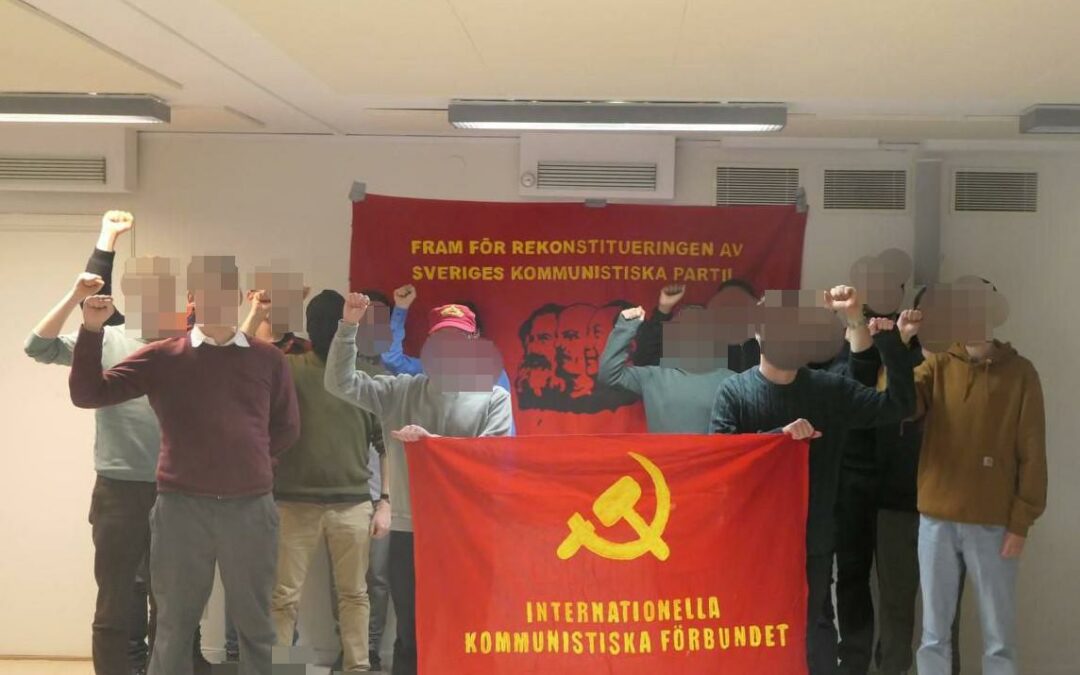 Kommunistiska Föreningens Femte Nationella Konferens: Förena er under Maoismen!